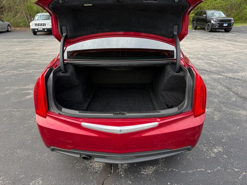 Cadillac ATS Vehicle Image 07