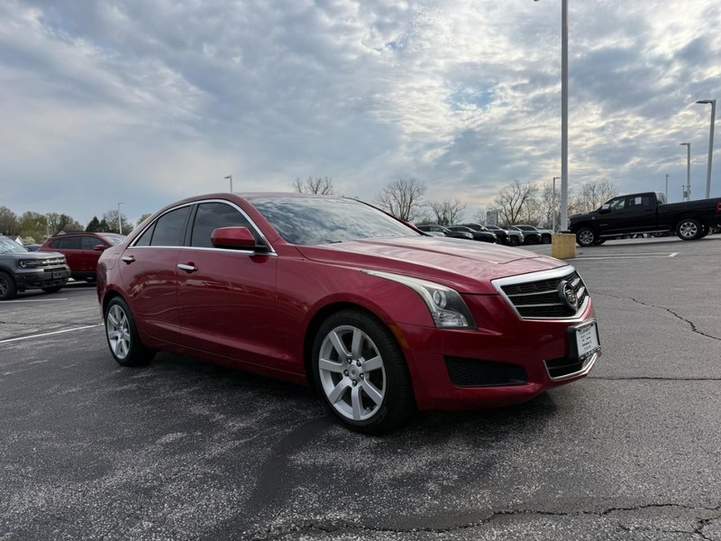 Cadillac ATS Vehicle Image 11