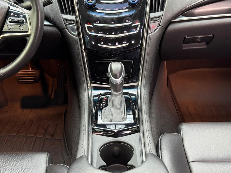 Cadillac ATS Vehicle Image 16