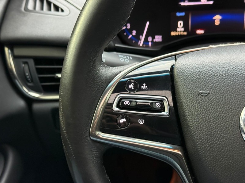 Cadillac ATS Vehicle Image 20