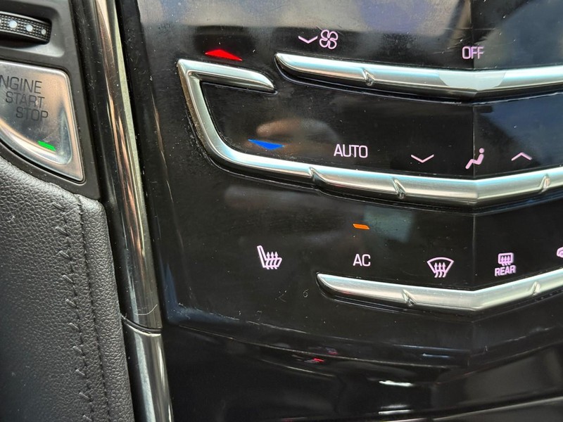 Cadillac ATS Vehicle Image 24