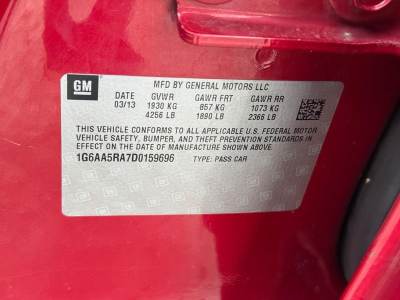 Cadillac ATS Vehicle Image 25