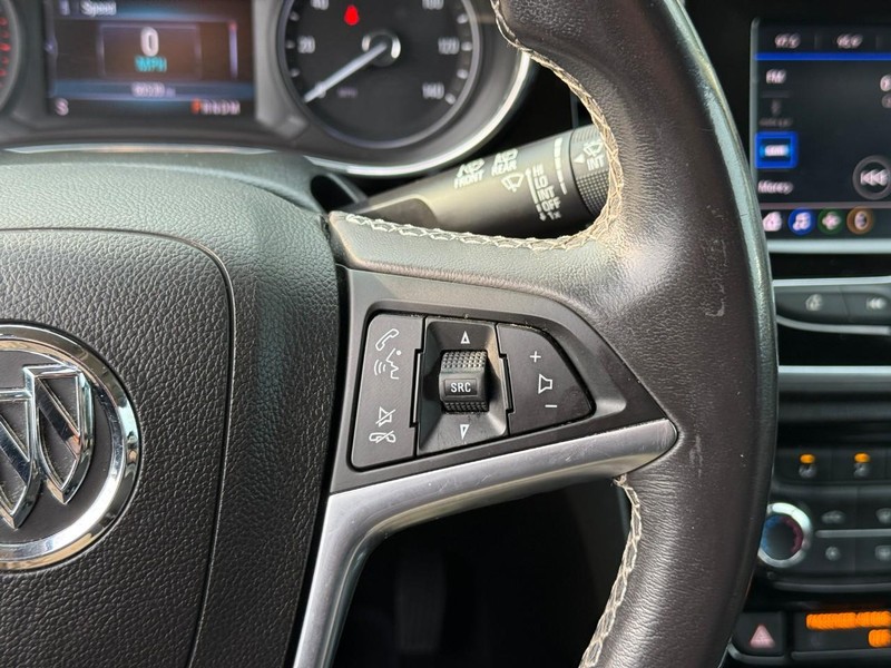 Buick Encore Vehicle Image 22