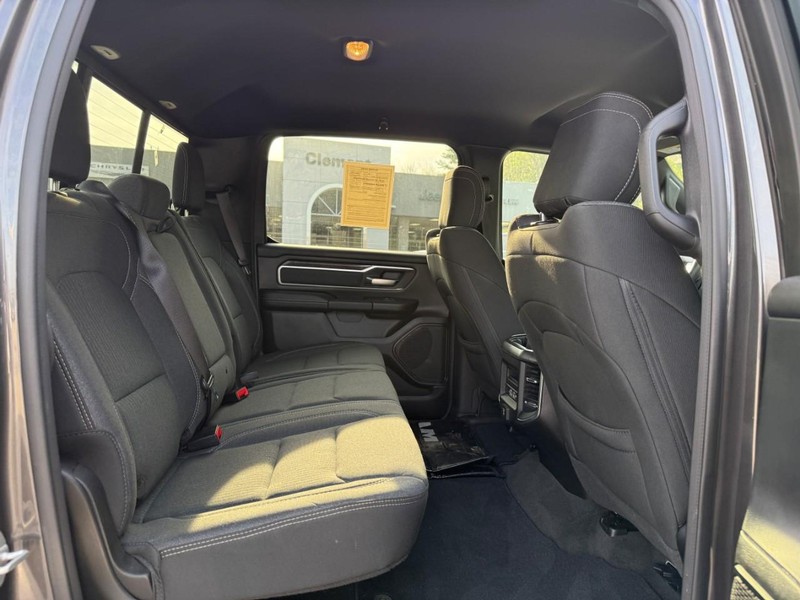 Ram 1500 Vehicle Image 13