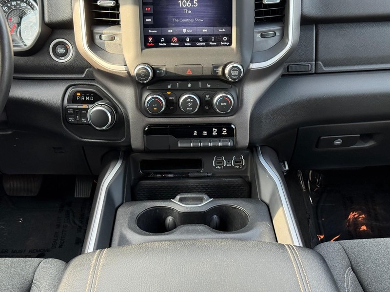 Ram 1500 Vehicle Image 17