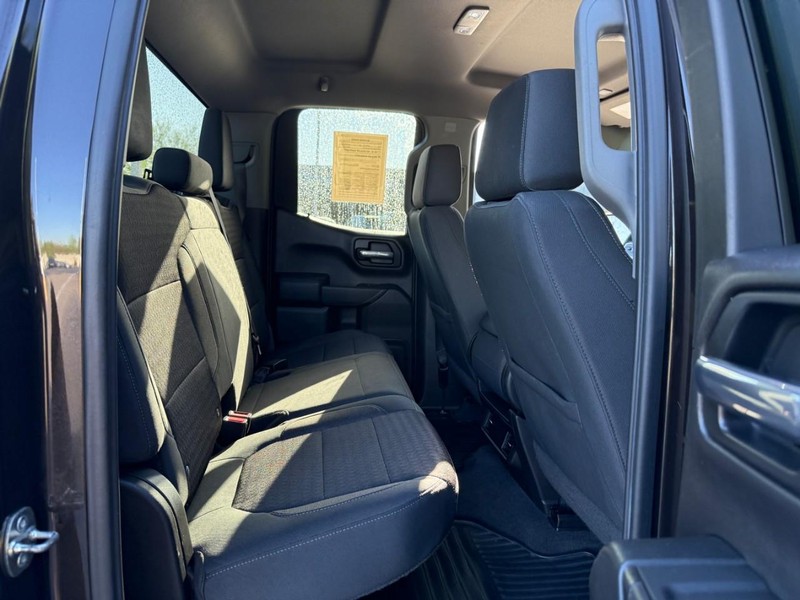 Chevrolet Silverado 1500 Vehicle Image 13