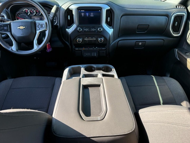 Chevrolet Silverado 1500 Vehicle Image 14