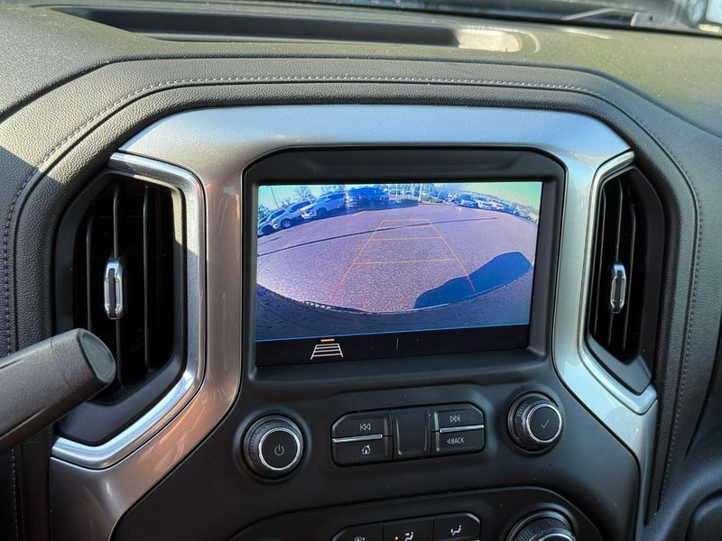 Chevrolet Silverado 1500 Vehicle Image 23