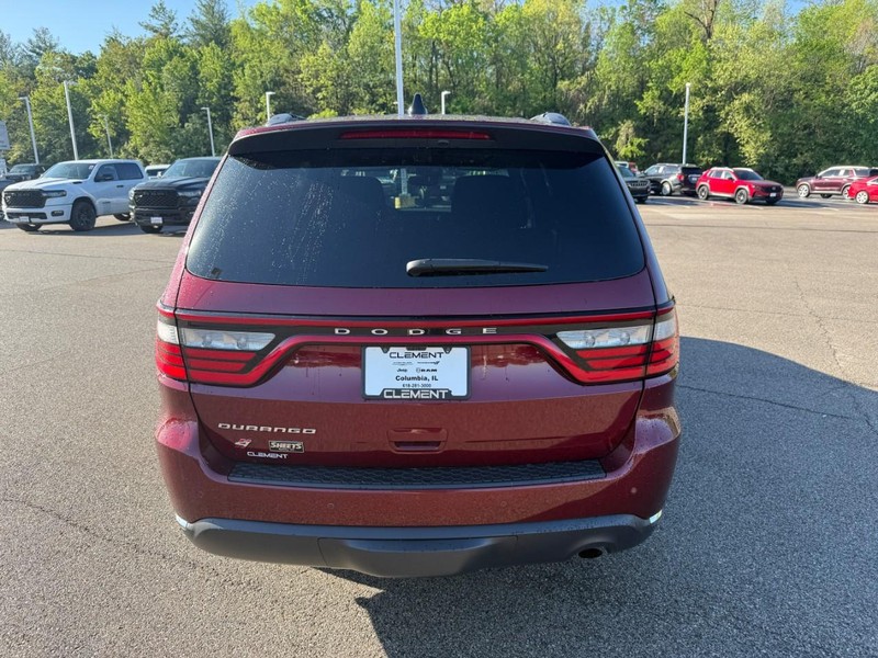 Dodge Durango Vehicle Full-screen Gallery Image 6