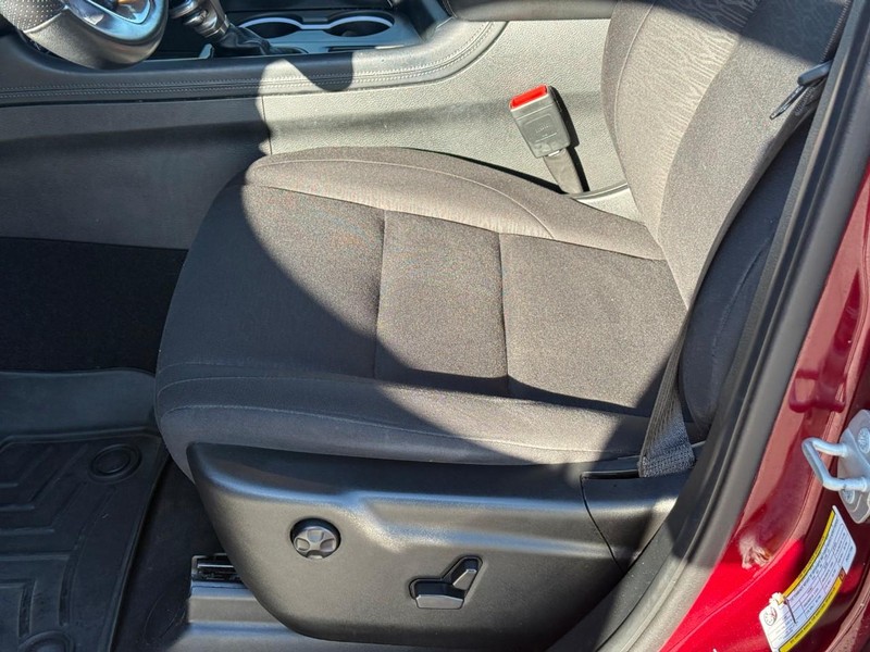 Dodge Durango Vehicle Full-screen Gallery Image 16