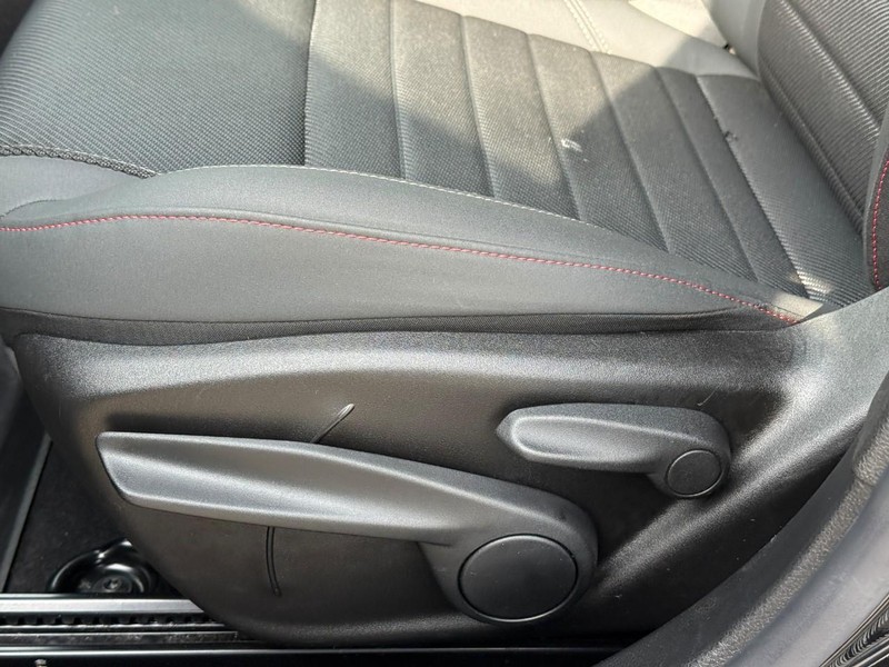 Dodge Hornet Vehicle Image 21