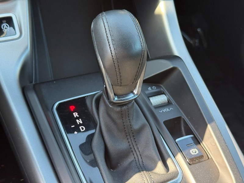Dodge Hornet Vehicle Image 25