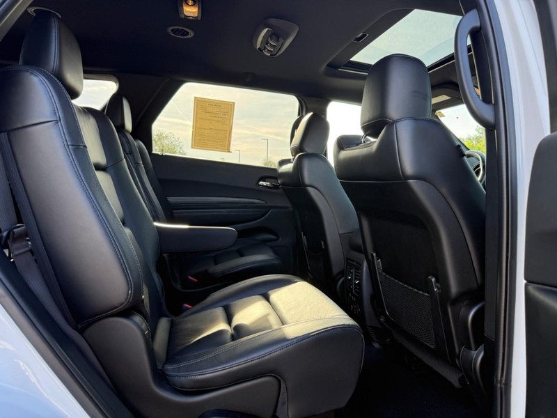 Dodge Durango Vehicle Image 13