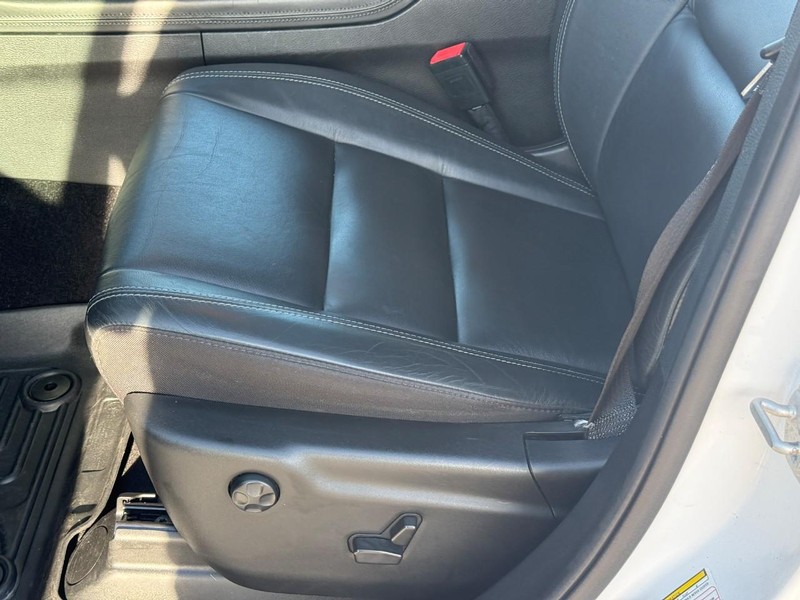 Dodge Durango Vehicle Image 21