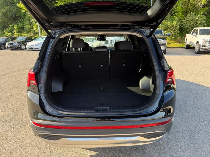 Hyundai Santa Fe Hybrid Vehicle Image 08