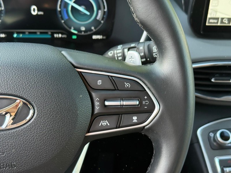 Hyundai Santa Fe Hybrid Vehicle Image 25