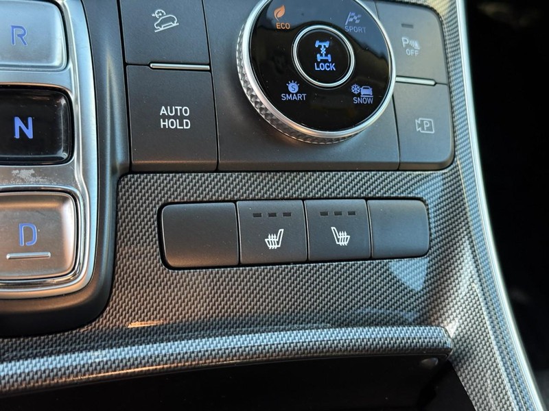 Hyundai Santa Fe Hybrid Vehicle Image 28