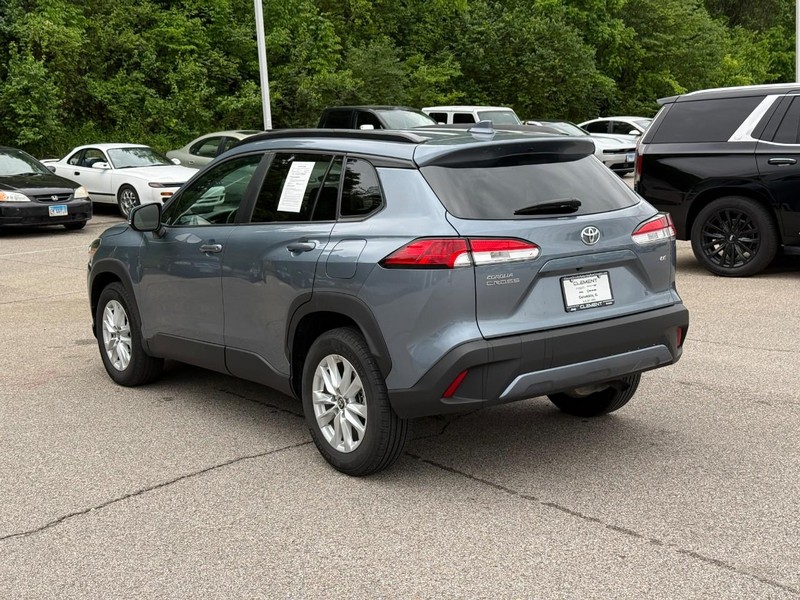 Toyota Corolla Cross Vehicle Image 04