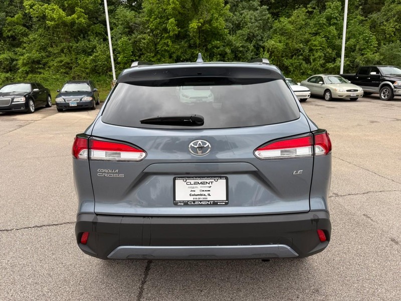 Toyota Corolla Cross Vehicle Image 09