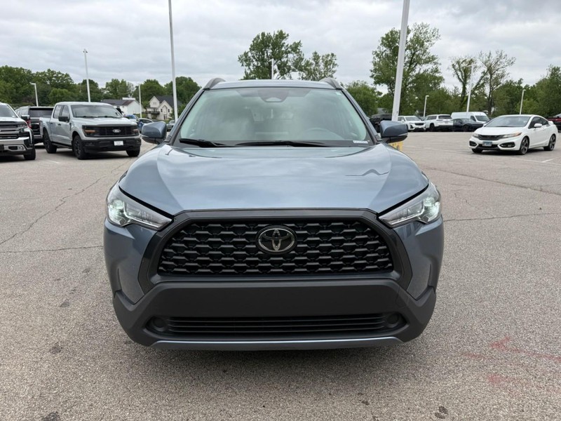 Toyota Corolla Cross Vehicle Image 13