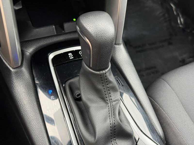 Toyota Corolla Cross Vehicle Image 24