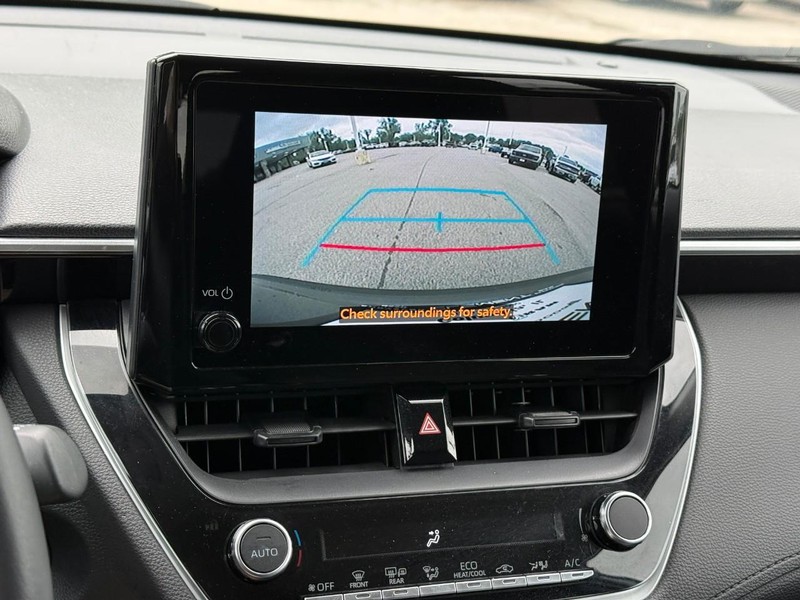 Toyota Corolla Cross Vehicle Image 25