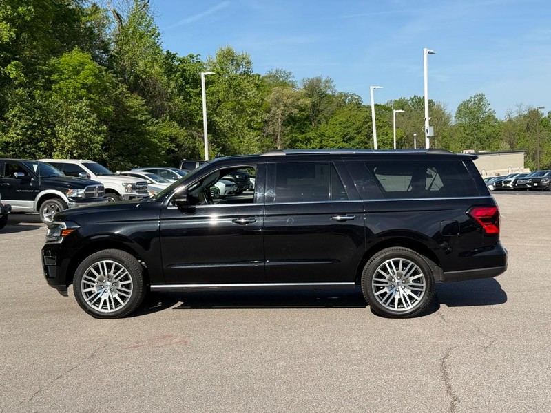 Ford Expedition Max Vehicle Image 03