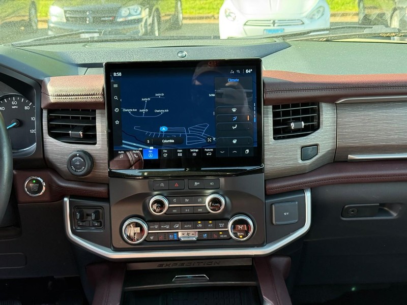 Ford Expedition Max Vehicle Image 17