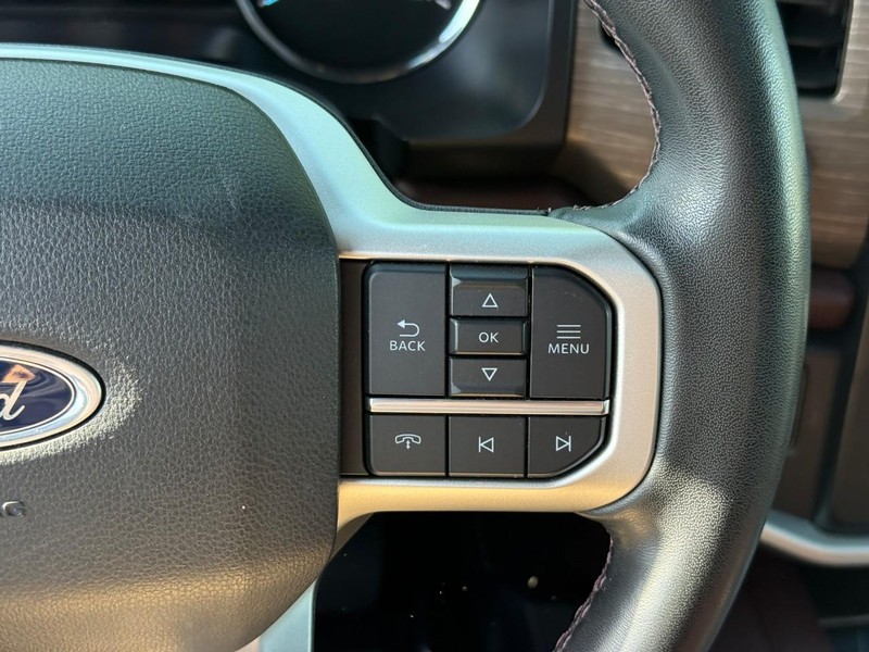 Ford Expedition Max Vehicle Image 24