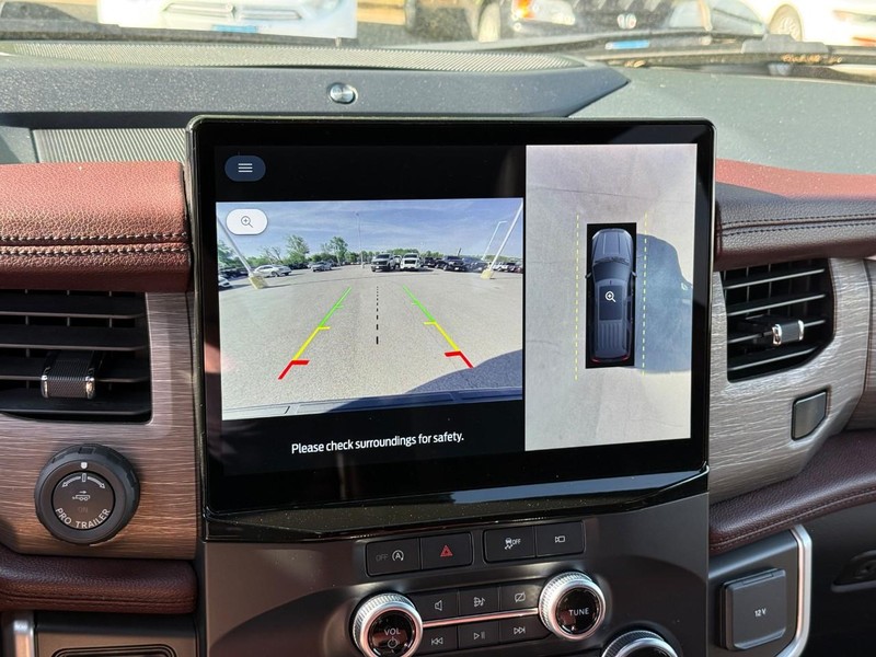 Ford Expedition Max Vehicle Image 28