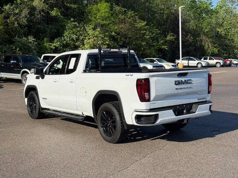GMC Sierra 1500 Vehicle Full-screen Gallery Image 3