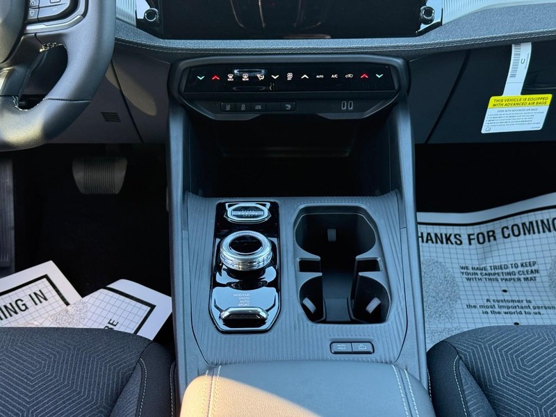 Jeep Cherokee Vehicle Image 13
