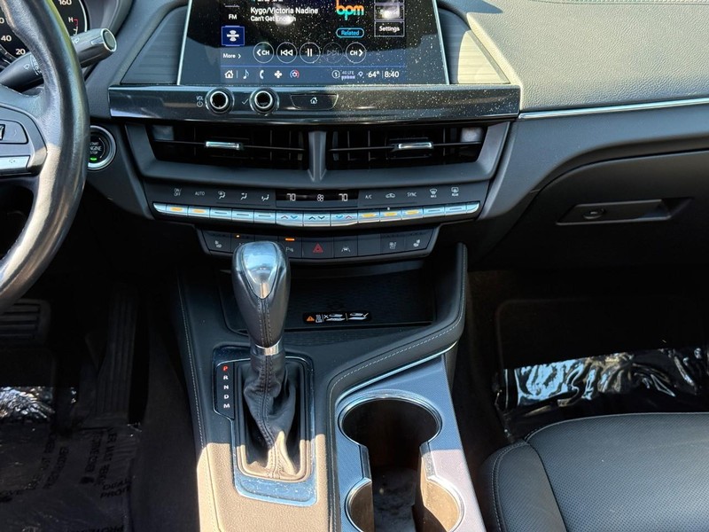 Cadillac CT4 Vehicle Image 18