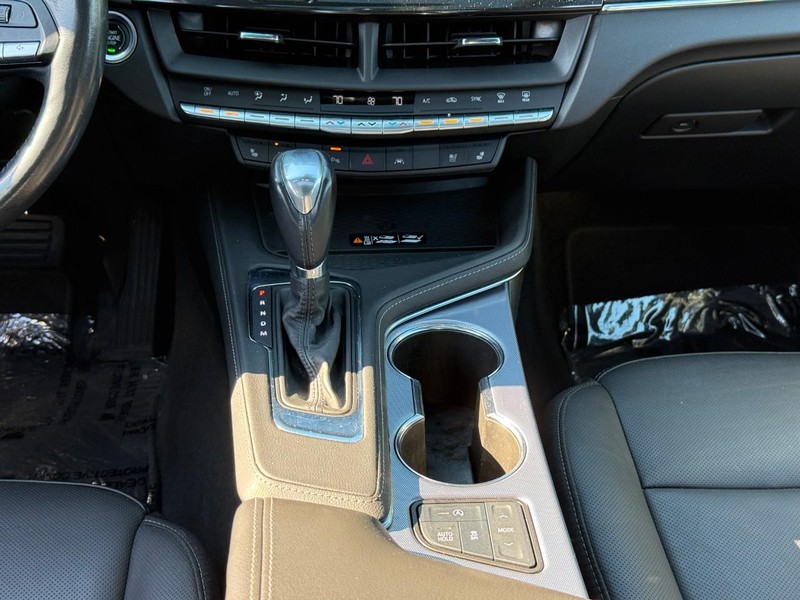 Cadillac CT4 Vehicle Image 19