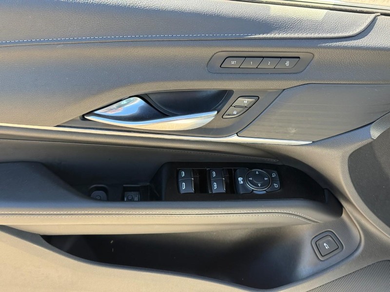 Cadillac CT4 Vehicle Image 20