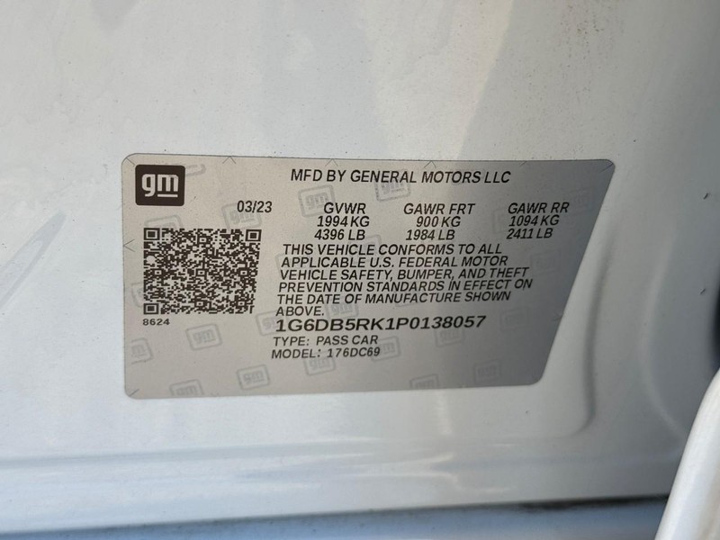 Cadillac CT4 Vehicle Image 32