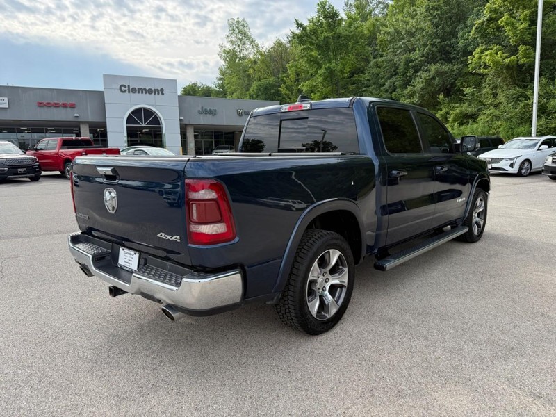 Ram 1500 Vehicle Full-screen Gallery Image 8