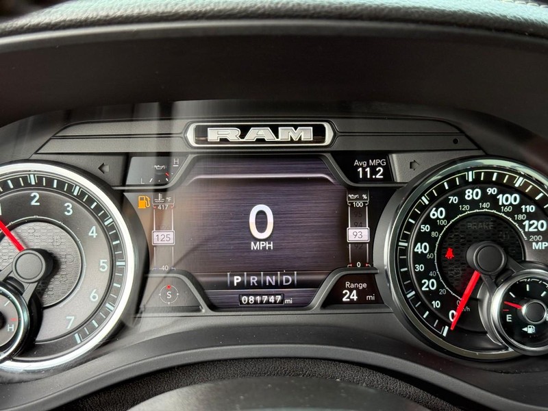 Ram 1500 Vehicle Full-screen Gallery Image 22