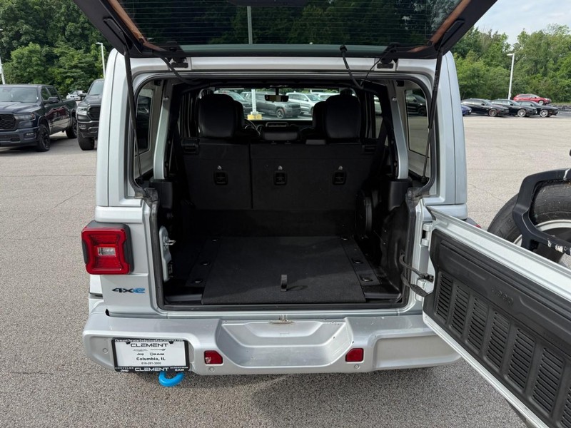 Jeep Wrangler 4xe Vehicle Full-screen Gallery Image 5