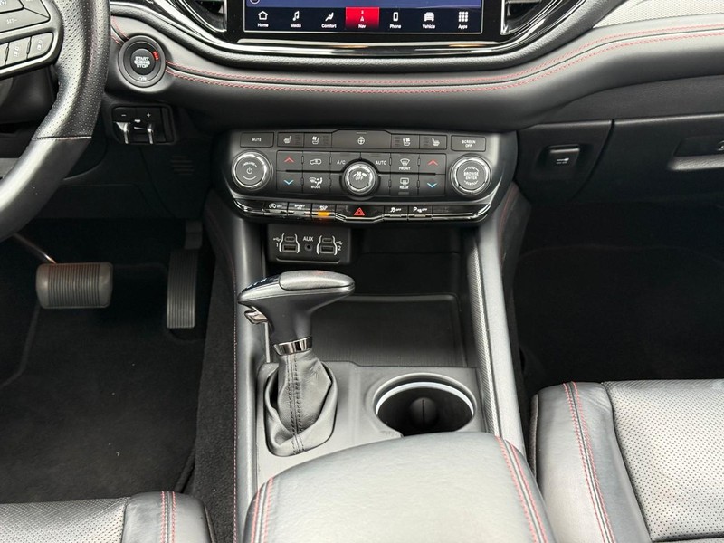 Dodge Durango Vehicle Image 18