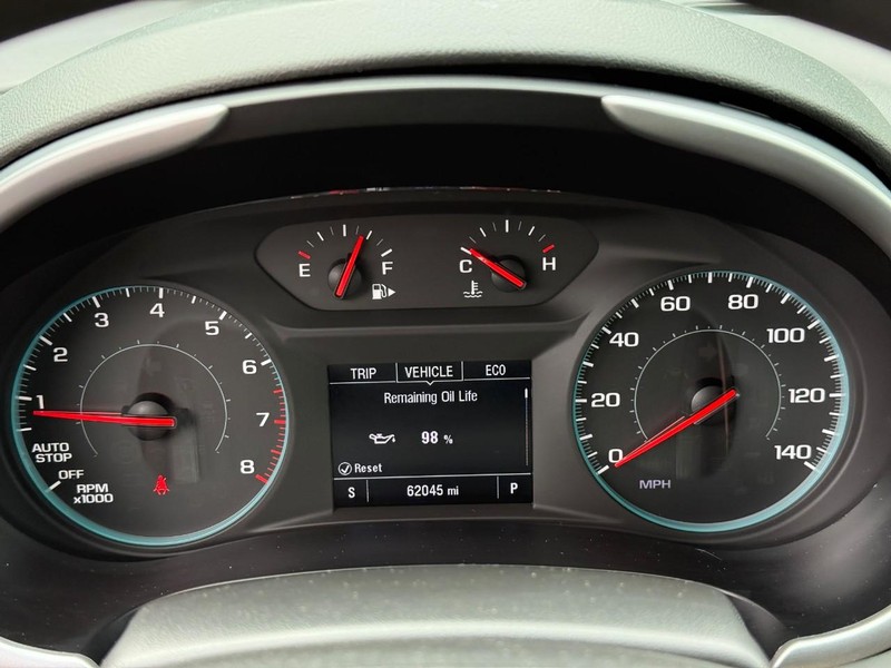 Chevrolet Malibu Vehicle Full-screen Gallery Image 23