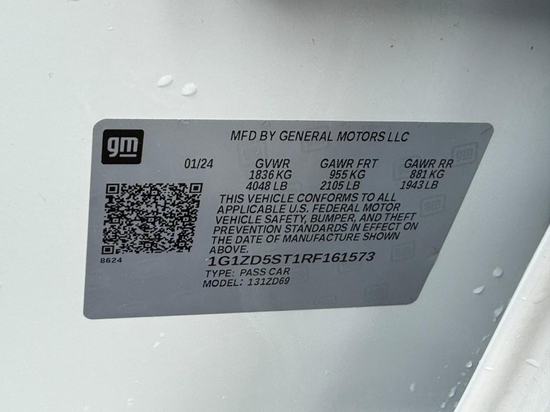 Chevrolet Malibu Vehicle Full-screen Gallery Image 27