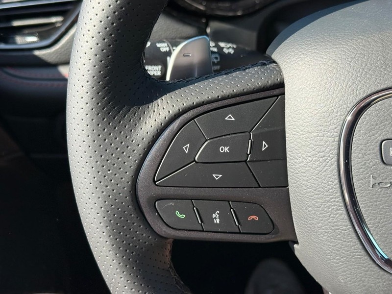 Dodge Durango Vehicle Image 18