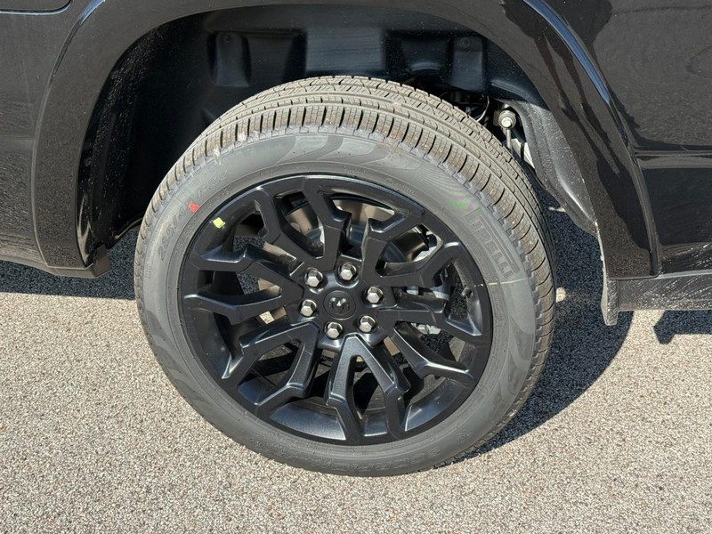 Ram 1500 Vehicle Image 05