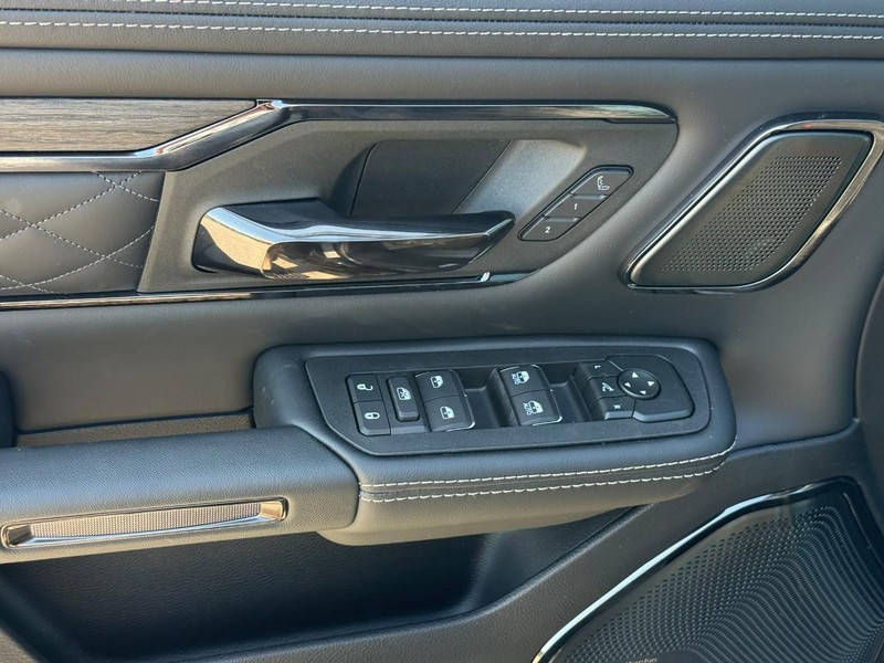 Ram 1500 Vehicle Image 13
