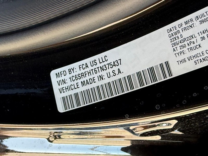 Ram 1500 Vehicle Image 21