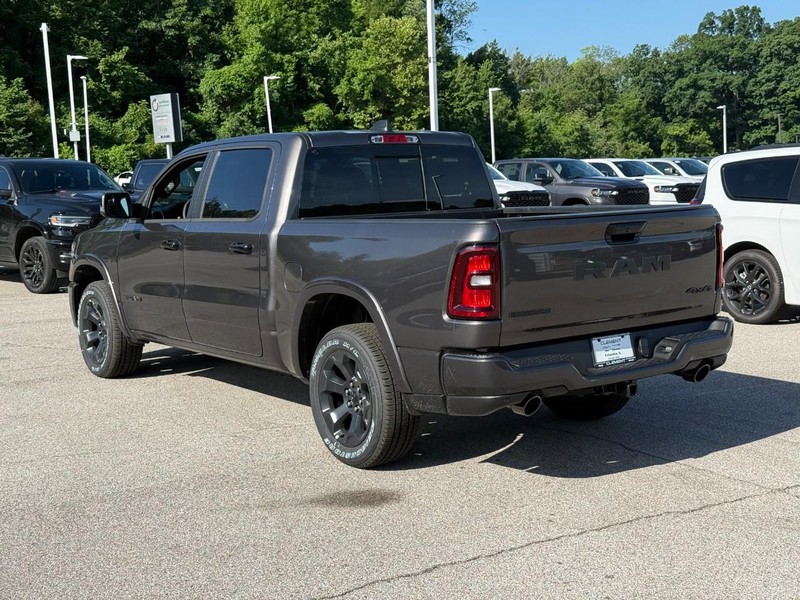 Ram 1500 Vehicle Image 04