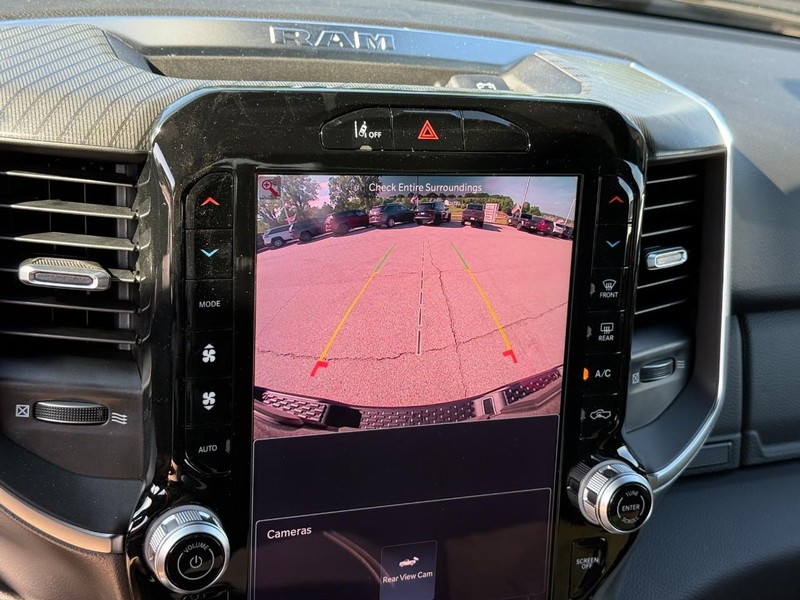 Ram 1500 Vehicle Image 19
