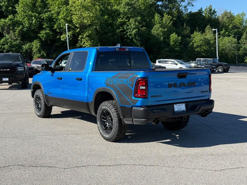 Ram 1500 Vehicle Image 04