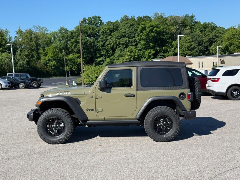 Jeep Wrangler Vehicle Image 03